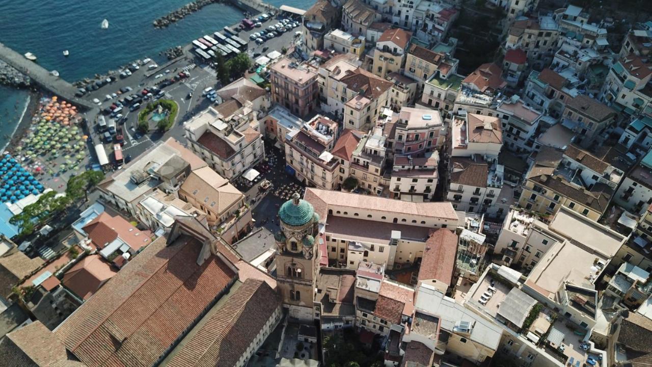 Amalfi Residenza Centrale Luaran gambar